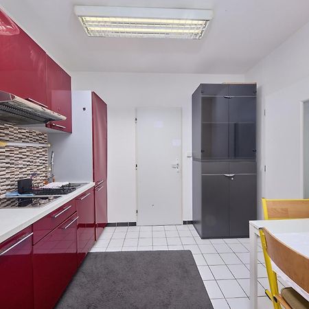 Destiny Apartment ブラチスラヴァ エクステリア 写真